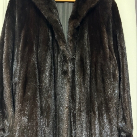 Luxurious Dark Brown Fur Coat